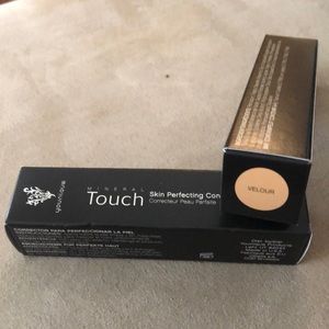 Concealer bundle for @makeup_trunk